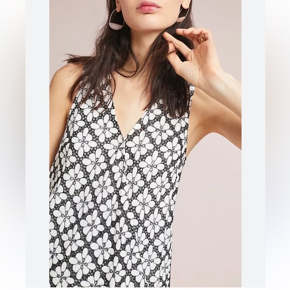 NWOT Anthropologie Maeve Coralie Wrap Top Size 4 Small - Picture 2 of 7